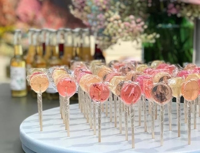 Webshop med salg af cocktail lollipops og lollipops med logo - Til salg