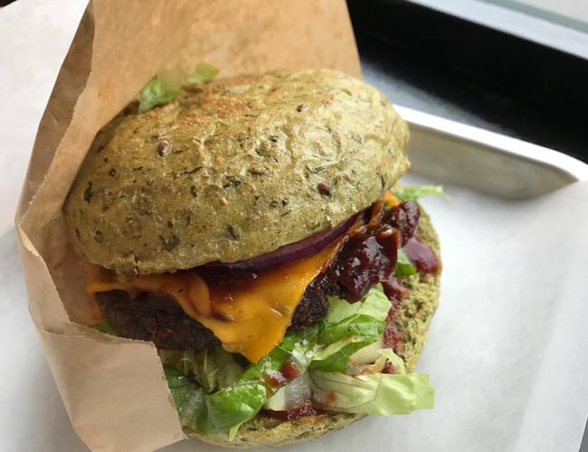 Nystartet vegansk burgerkoncept - Mdl. omsætning 375.000-500.000