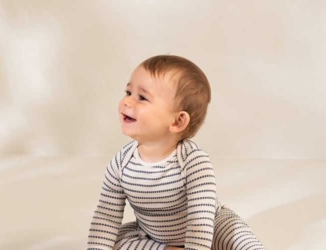 Salg af varelager af børnetøj, interiør og dametøj