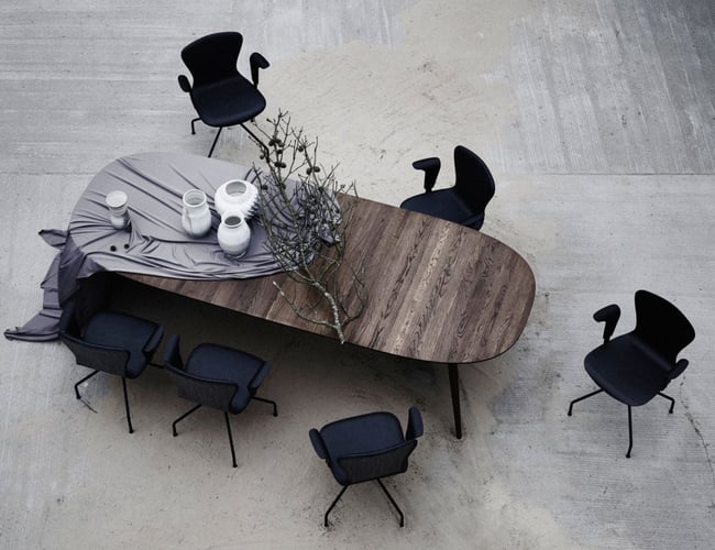 Møbelforretning med fantastisk placering i København K. - Forhandling af arkitekttegnet møbler 