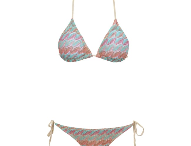 Varelager med flotte bikini- og accessories