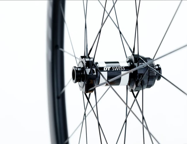 Miles Cycling – anerkendt webshop – eget brand – carbonhjulsæt – stort potentiale