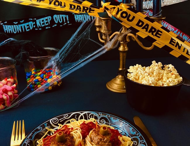 Webshop med festartikler fra 2016 - Omsætning 2020/21 : 1.226.206 kr. 