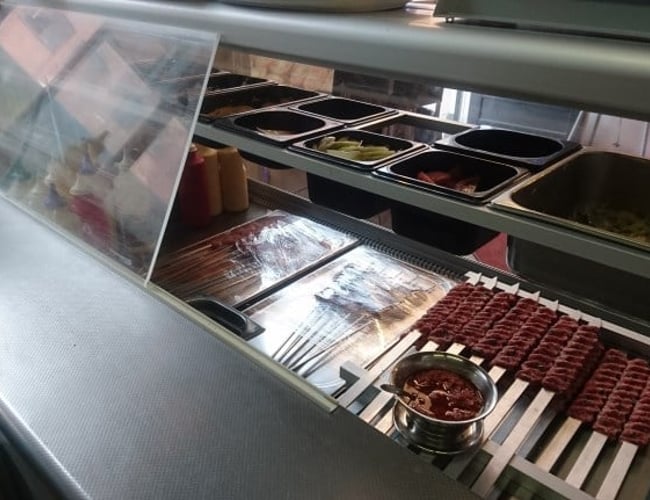 FlammeGrillen på Toftegårds Alle i Valby til salg - stigende omsætning, god beliggenhed