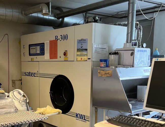 Renseri og vaskeri til salg i Hedehusene - Eksisteret i 59 år og servicerer både private og virksomheder 