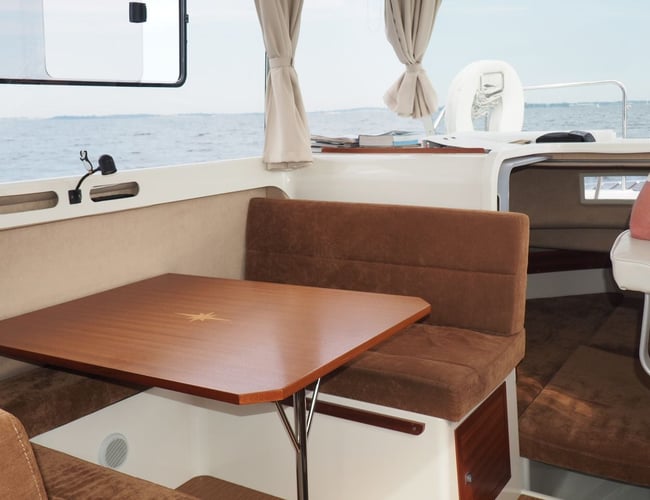 Unikt luksus bådudlejningsfirma med faste havnepladser