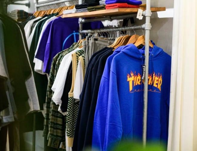 Tøjbutik med Streetwear og skate - Stort potentiale - Bruttofortjeneste: 453.886 DKK