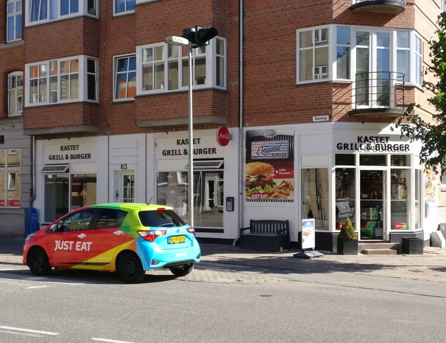 Kastet grill og burger - Grillbar i midten af Aalborg - Omsætter for ca 300.000 kr. pr måned
