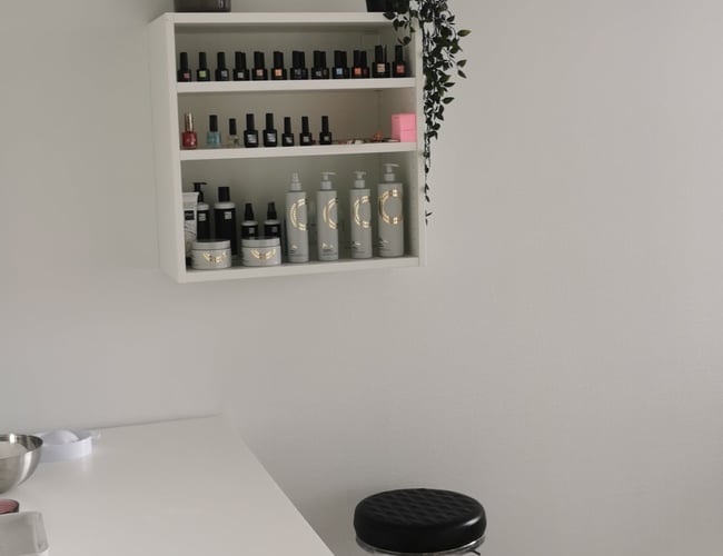 Kosmetologskole og klinik 