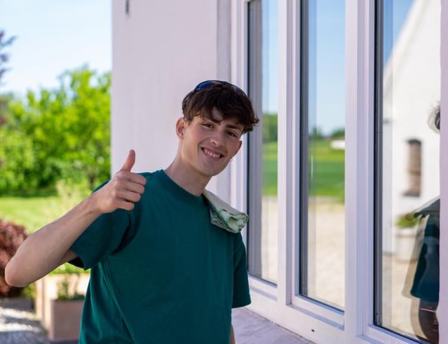 Den Cyklende Vinduespudser - Omsætning: 106.437 kr. - Foræres væk til 5.000 kr. 