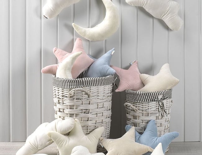 Køreklar webshop med kvindemodetøj og børneinteriør - + 15 ordrer er blevet solgt via webshoppen siden start.