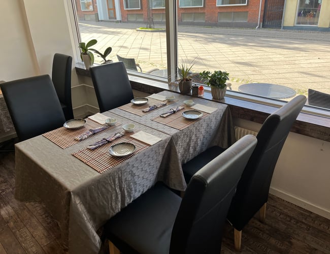 Sushibar til salg i midten af gågaden - Nykøbing Falster