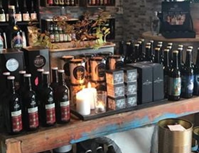 Charmerende cafe og butiks perle til salg på Sydkysten. / Økohytten.dk